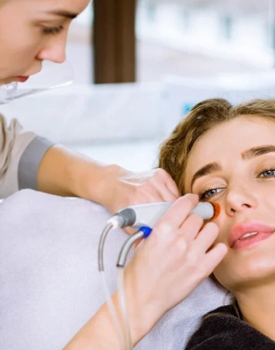 Female_Hydrafacial